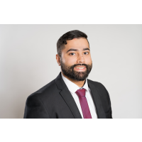 Inaam Haq │ Meet the Team │ Russell & Russell Solicitors