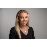 Shannon Wood │ Meet the Team │ Russell & Russell Solicitors