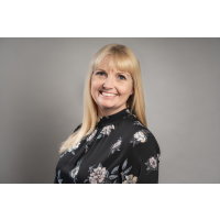 Janine Naylor │ Meet the Team │ Russell & Russell Solicitors